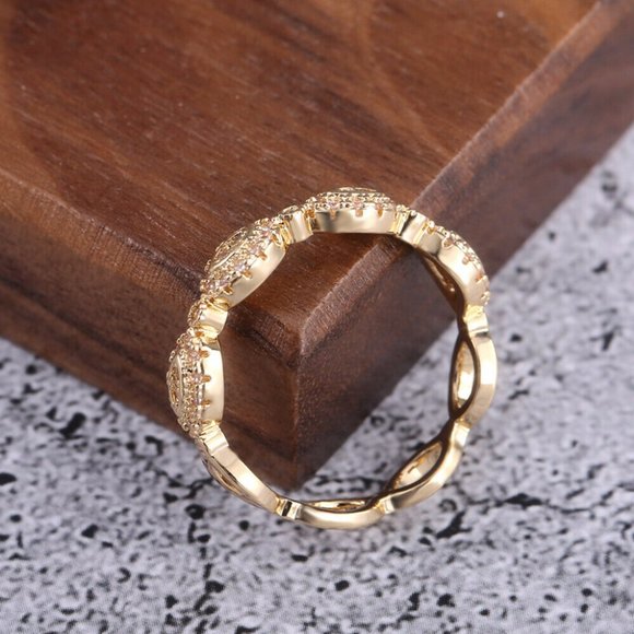 New 18k Yellow Gold Plated White Sapphire Ring - Picture 5 of 5